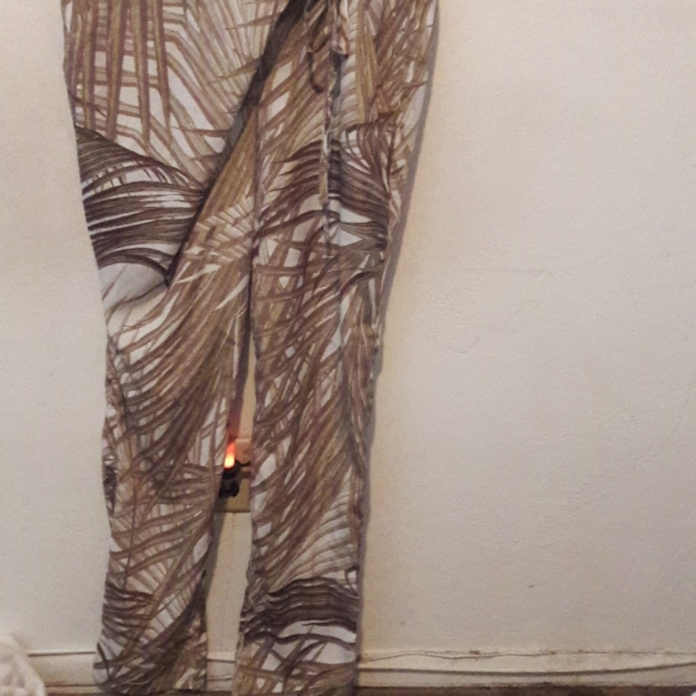 Romper - Picture 2 of 2